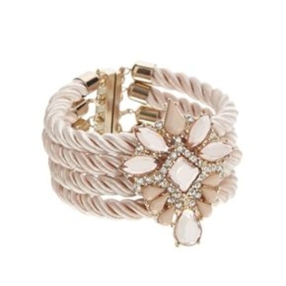 Princess Stone Stud Bracelet - Picture 1 of 1